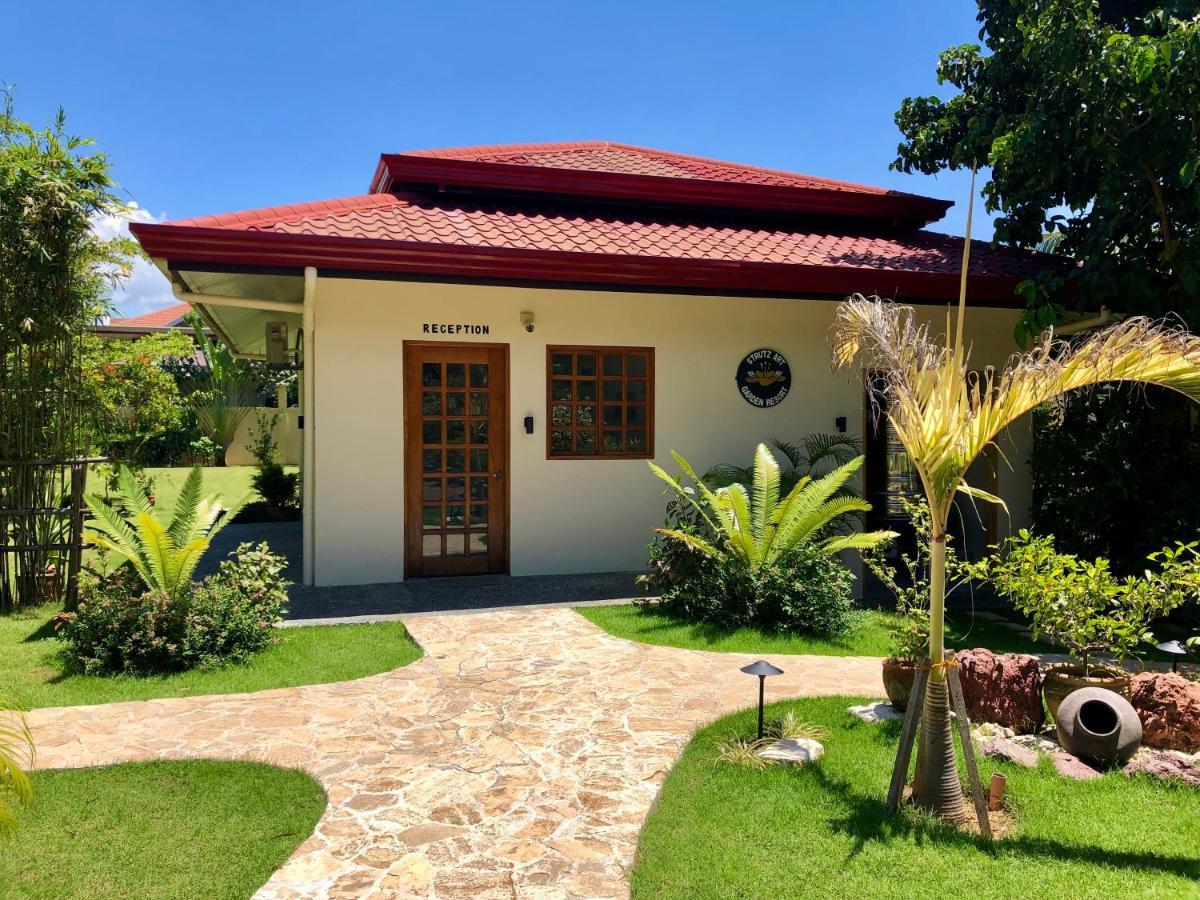 Strutz Art Garden Resort Bangued Dış mekan fotoğraf