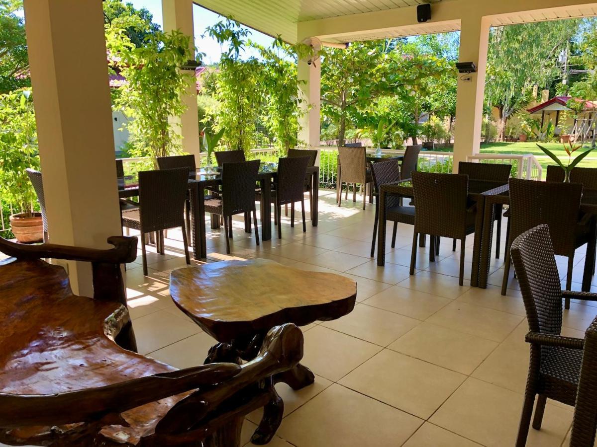 Strutz Art Garden Resort Bangued Dış mekan fotoğraf